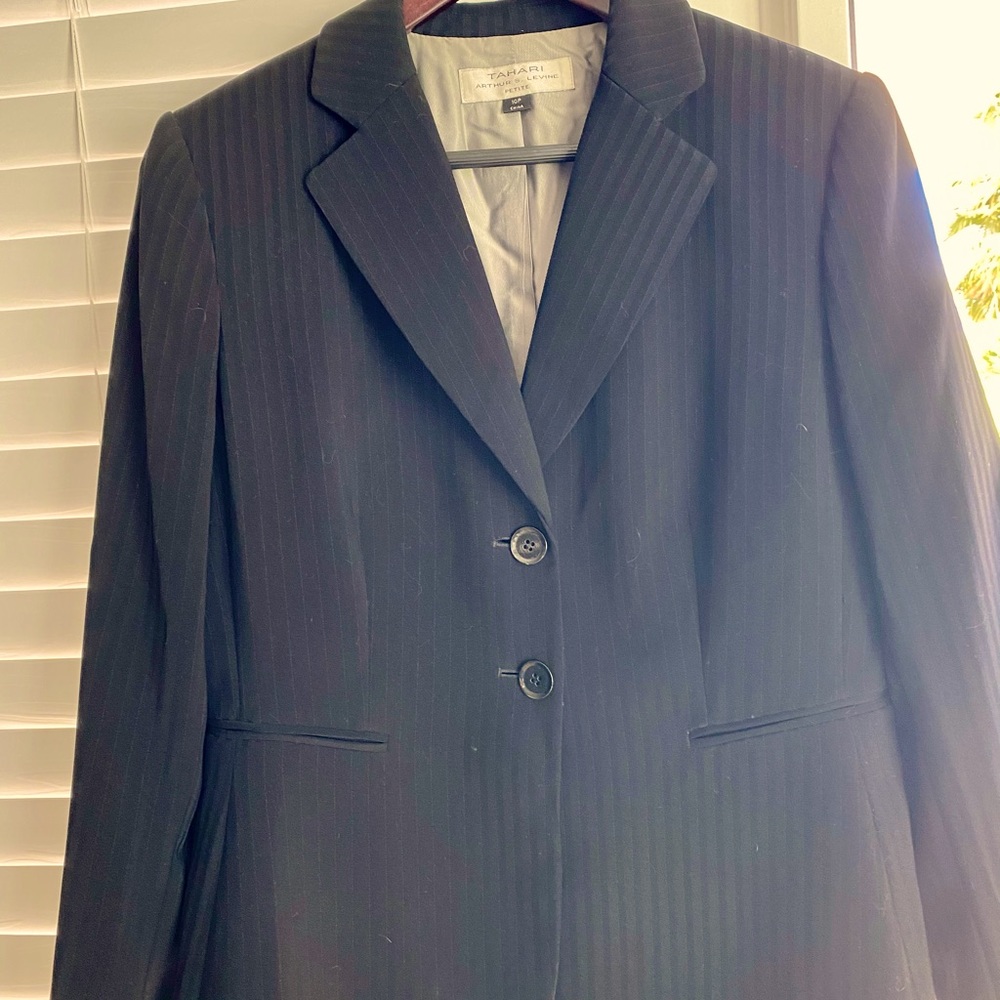 Black striped jacked 10 Petite